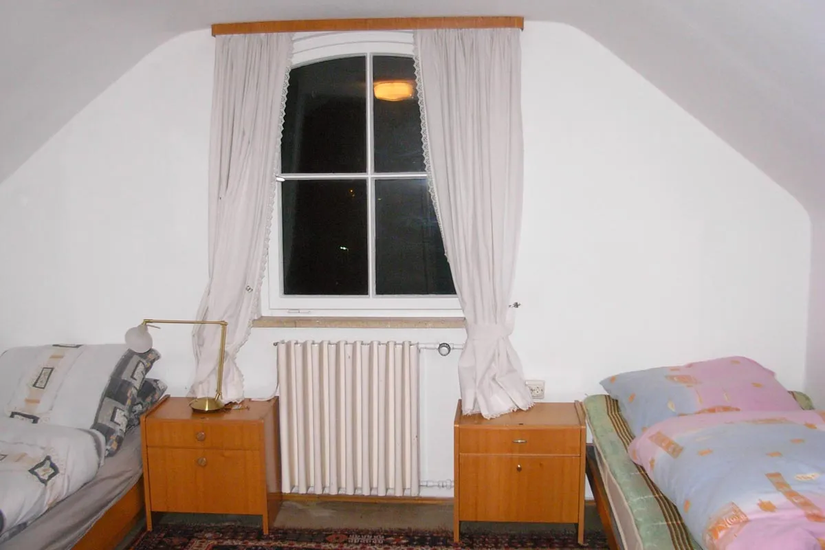 Umbau Einfamilienhaus Ausbau Dachgeschoss - Ansicht 12, vorher