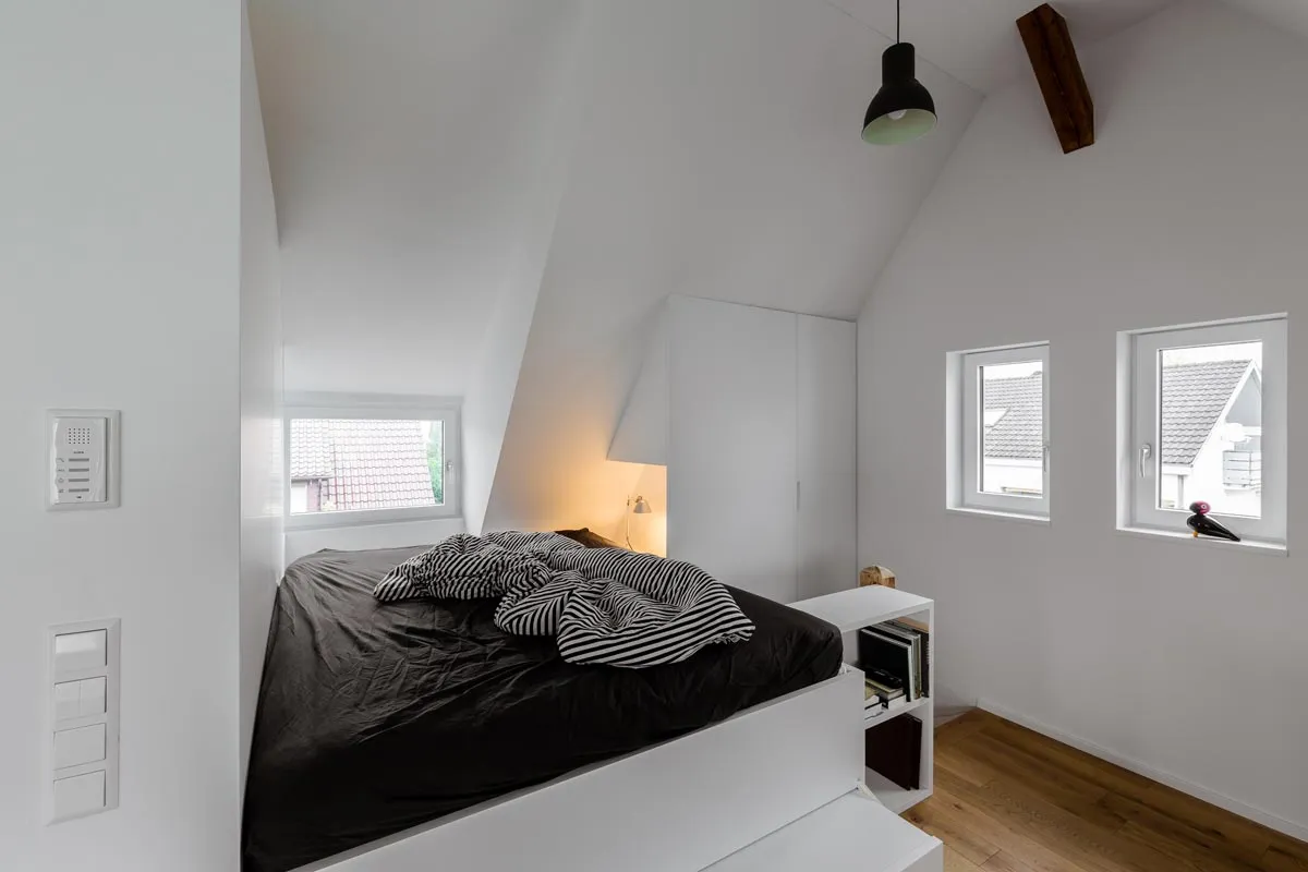 Umbau und Sanierung Wohnhaus Langenargen (Baujahr 1930) - Innenausbau Dachgeschoß - Ansicht 2