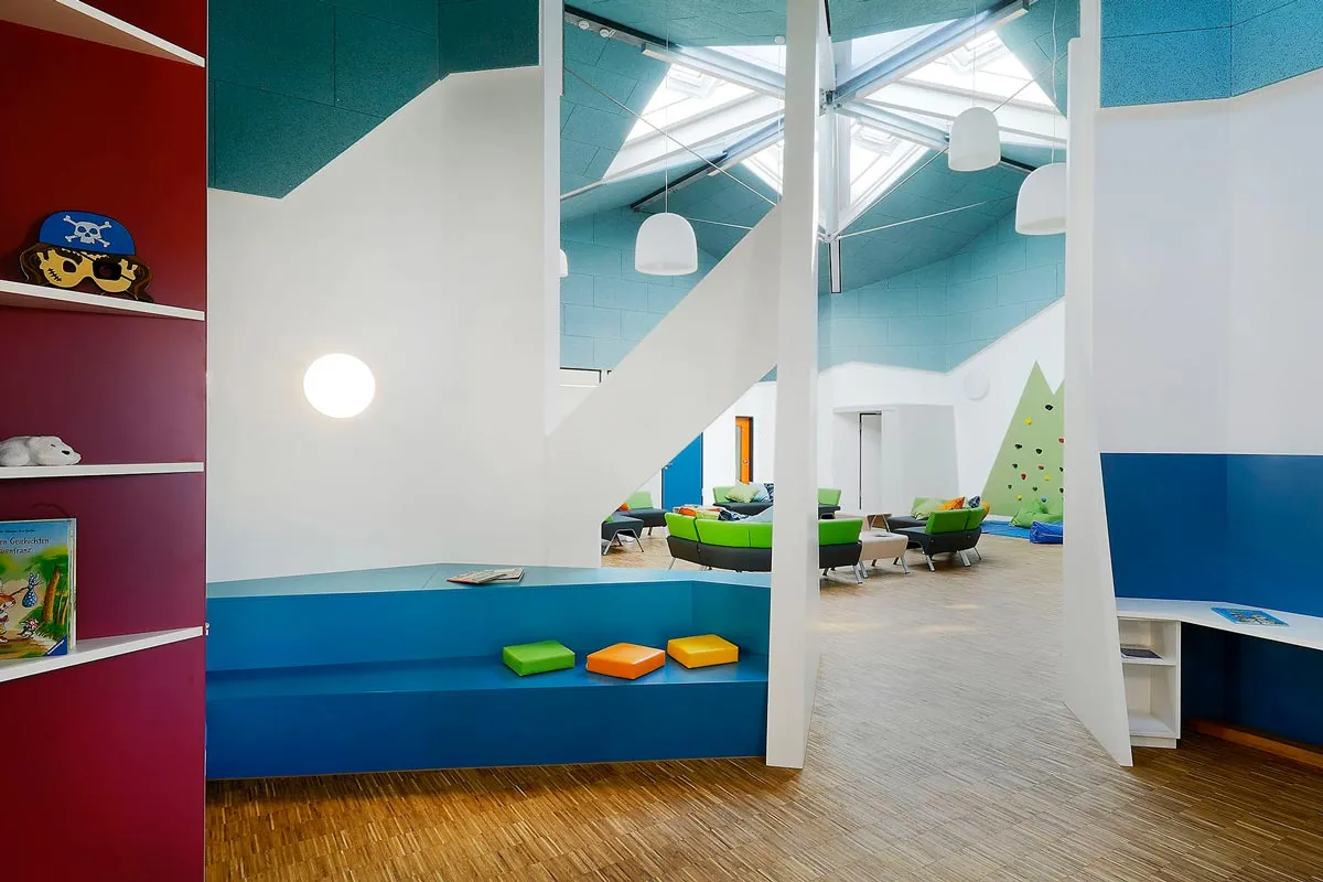 Stiftung Liebenau - Tagesklinik für Kinder- und Jugendpsychiatrie, St. Lukas Klinik | Umbau Klinikgebäude - Ansicht 3